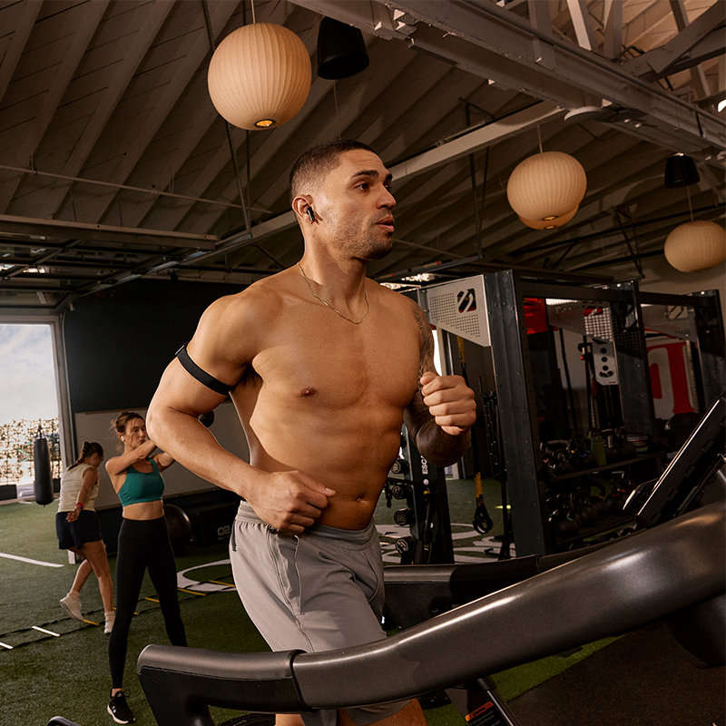 5.0/MG CoreKnit Bicep Band | Jet Black